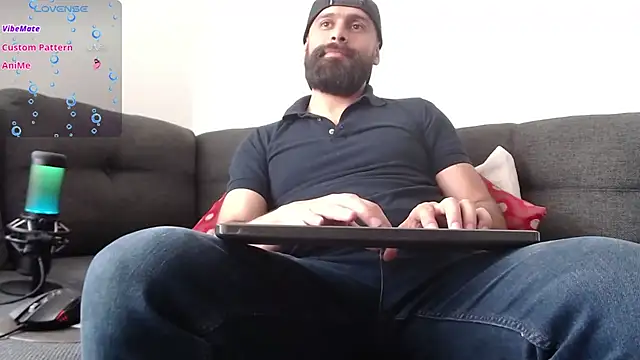 Snapshot of SpermsBank chatting on 03.12.25 SpermsBank online show from 03.12.25