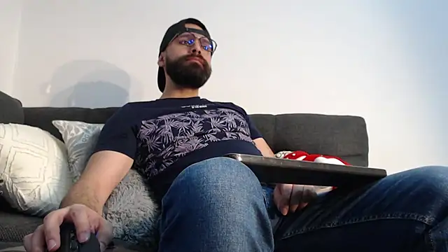 Snapshot of SpermsBank chatting on 01.05.26 SpermsBank online show from 01.05.26