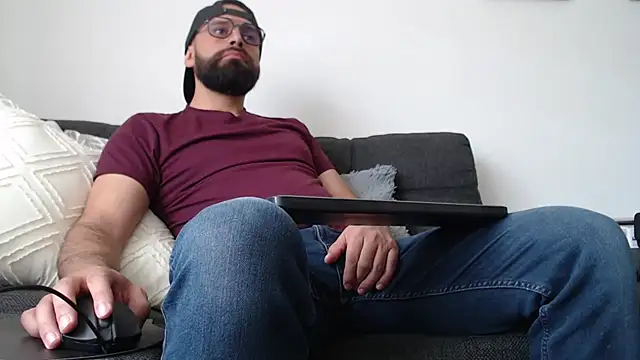 Snapshot of SpermsBank chatting on 01.19.26 SpermsBank online show from 01.19.26