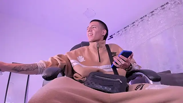 Snapshot of NickyyFlow chatting on 03.26.26 NickyyFlow online show from 03.26.26