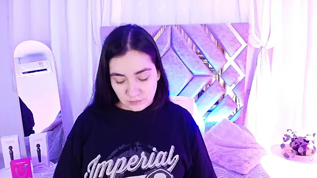 KathiaJenner online show from 06.26.26