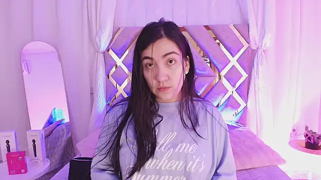 KathiaJenner online show from 07.19.26