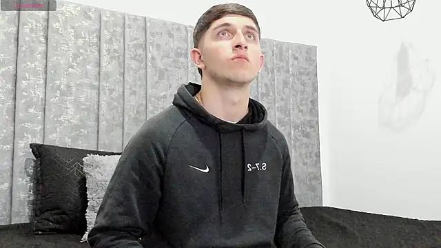 Calvin Hunter online show from 03.11.26