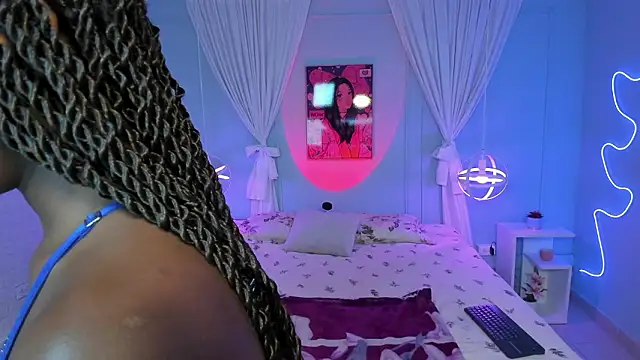 naomi campell online show from 02.09.26