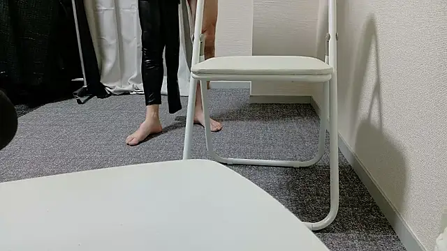 kyuleather online show from 03.17.26