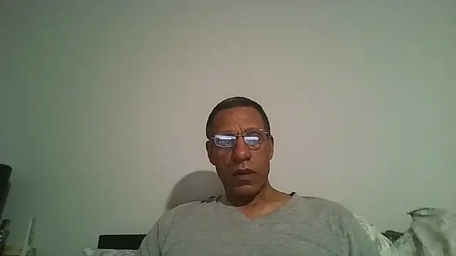 Snapshot of swimmer2496 chatting on 01.17.26 swimmer2496 online show from 01.17.26