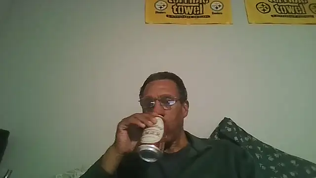 Snapshot of swimmer2496 chatting on 02.01.26 swimmer2496 online show from 02.01.26