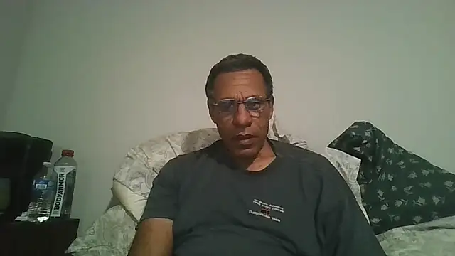 Snapshot of swimmer2496 chatting on 02.03.26 swimmer2496 online show from 02.03.26