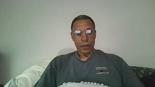 Snapshot of swimmer2496 chatting on 04.12.26 swimmer2496 online show from 04.12.26