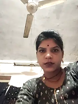 Snapshot of Radha_hot chatting on 07.24.26 Radha hot online show from 07.24.26