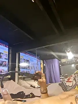 Snapshot of Slick69j chatting on 02.04.26 Slick69j online show from 02.04.26