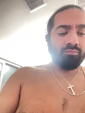 Snapshot of latinflarovs chatting on 02.01.26 latinflarovs online show from 02.01.26