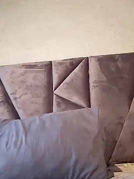 Snapshot of katrinavic23 chatting on 03.23.26 katrinavic23 online show from 03.23.26