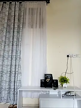 Silk Hennessy online show from 03.09.26