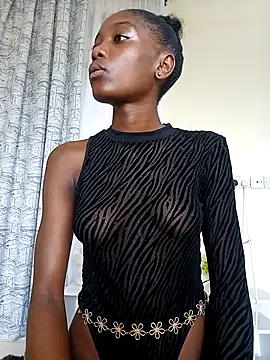 Silk Hennessy online show from 03.15.26