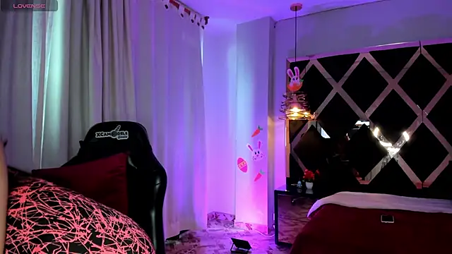 Lucia 24x online show from 04.27.26