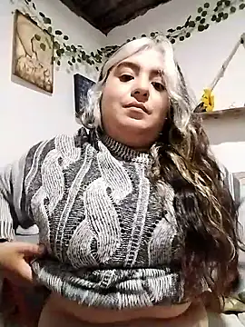 Snapshot of NaraHills_ chatting on 06.14.26 NaraHills online show from 06.14.26