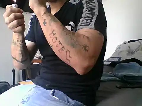 Snapshot of MRdxxx444 chatting on 05.24.26 MRdxxx444 online show from 05.24.26