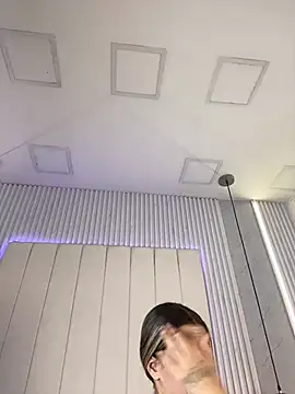 JuliaColemann online show from 02.22.26