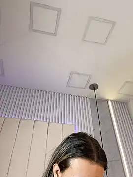 JuliaColemann online show from 03.13.26