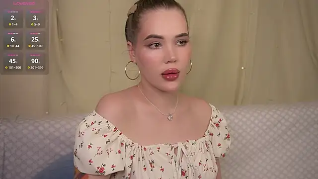 Snapshot of AnitaKiller chatting on 05.19.26 AnitaKiller online show from 05.19.26
