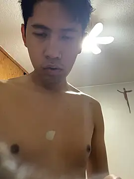 Snapshot of Jleonardolr chatting on 02.15.26 Jleonardolr online show from 02.15.26