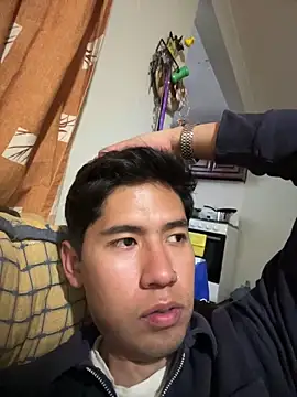 Snapshot of Jleonardolr chatting on 03.13.26 Jleonardolr online show from 03.13.26