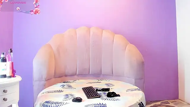 tifanibrown online show from 03.07.26