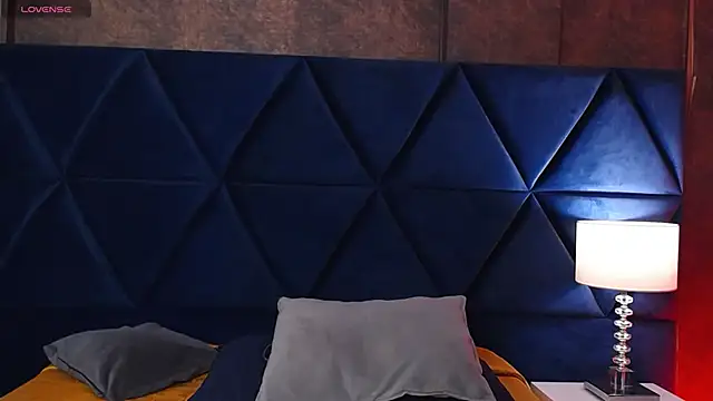 Logan Woods online show from 03.13.26