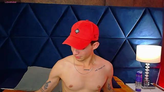 Logan Woods online show from 03.15.26