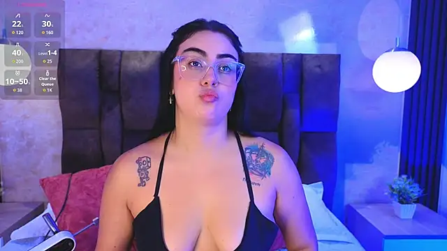 vicky grey online show from 04.28.26