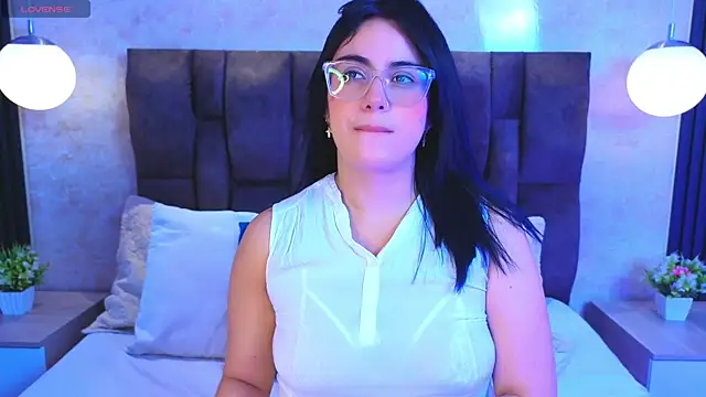 vicky grey online show from 07.09.26