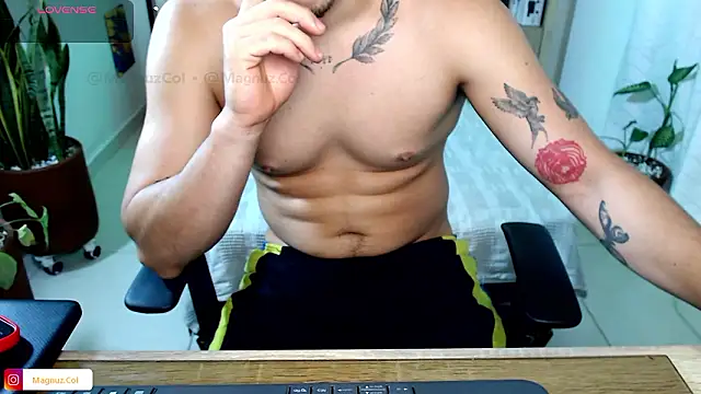 Magnuz Col online show from 02.16.26