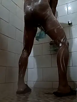 Snapshot of Maniako_8-5 chatting on 03.16.26 Maniako 8-5 online show from 03.16.26