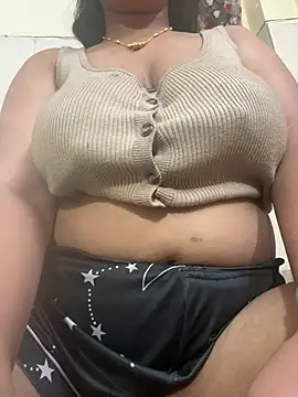 Snapshot of Real_Roma chatting on 02.14.26 Real Roma online show from 02.14.26