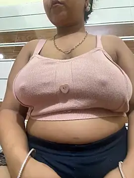 Snapshot of Real_Roma chatting on 03.10.26 Real Roma online show from 03.10.26