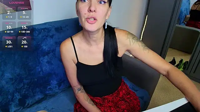 Agata  Moore online show from 07.31.26