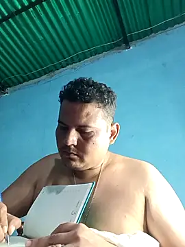 Snapshot of THONETE chatting on 02.02.26 THONETE online show from 02.02.26