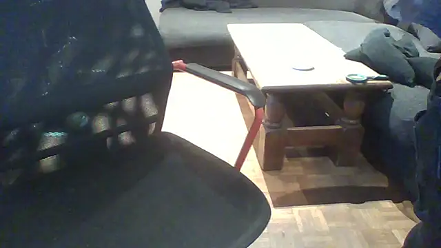 Snapshot of ludowrss chatting on 04.04.26 ludowrss online show from 04.04.26