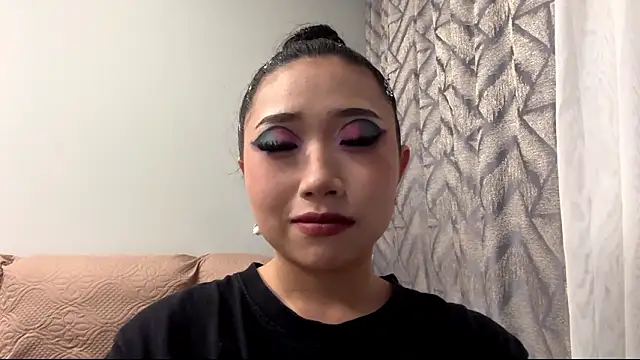 SweetMiaXO online show from 03.21.26