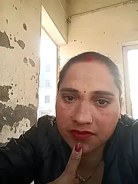 Cute-karisma1234 online show from 02.20.26