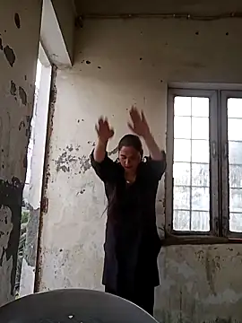 Cute-karisma1234 online show from 03.17.26