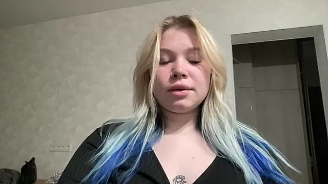 Lulu Di online show from 03.02.26