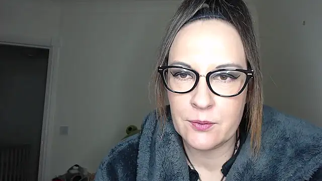 PsychicDominatrix online show from 02.20.26