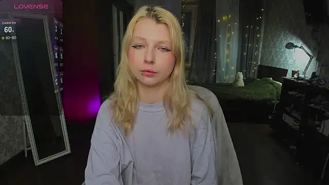 yourlovelyeve online show from 03.09.26