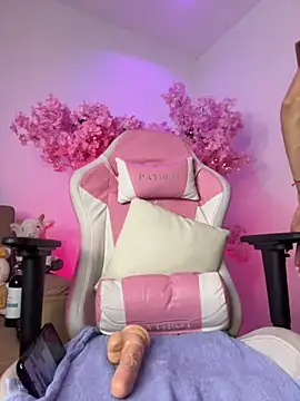 Doll Luna  online show from 02.10.26