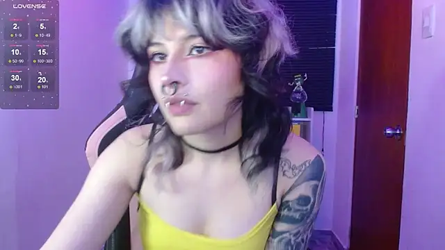 neena nyx  online show from 04.17.26