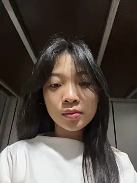 Lyn-be99 online show from 04.23.26