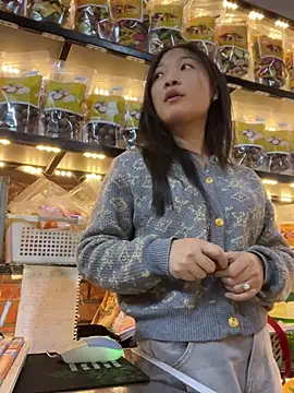Lyn-be99 online show from 04.29.26