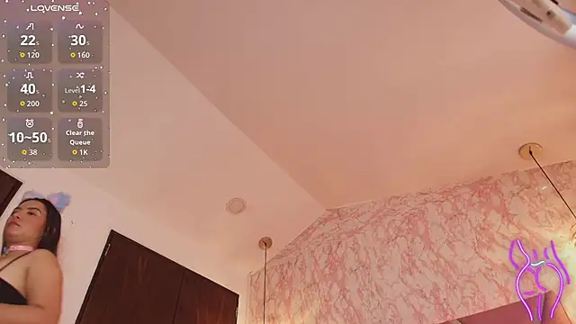 Snapshot of SOPHIIE_LUX_ chatting on 03.03.26 SOPHIIE LUX online show from 03.03.26